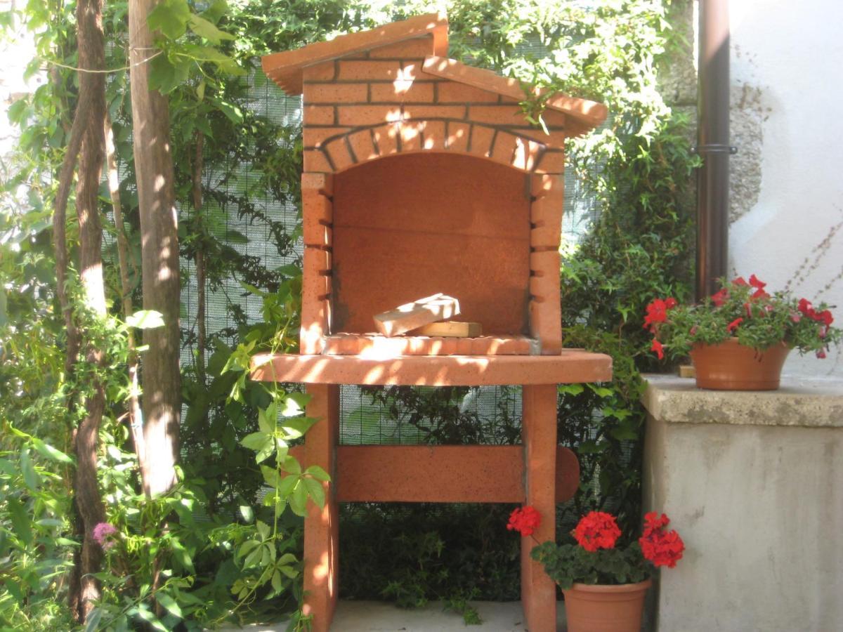 Holiday Home Trostova Kuca Pazin Quarto foto